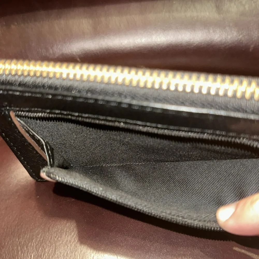 Fossil Leather Phone Wallet - Picture 6 of 15
